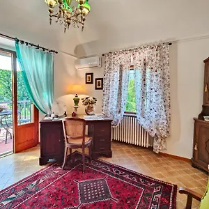 La Domus Di Marta , Volterra Italy